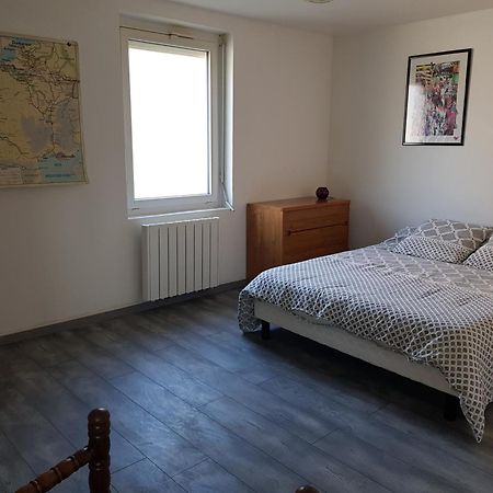 Appartement Rdc Avec Terrasse Epinac-les-Mines Экстерьер фото